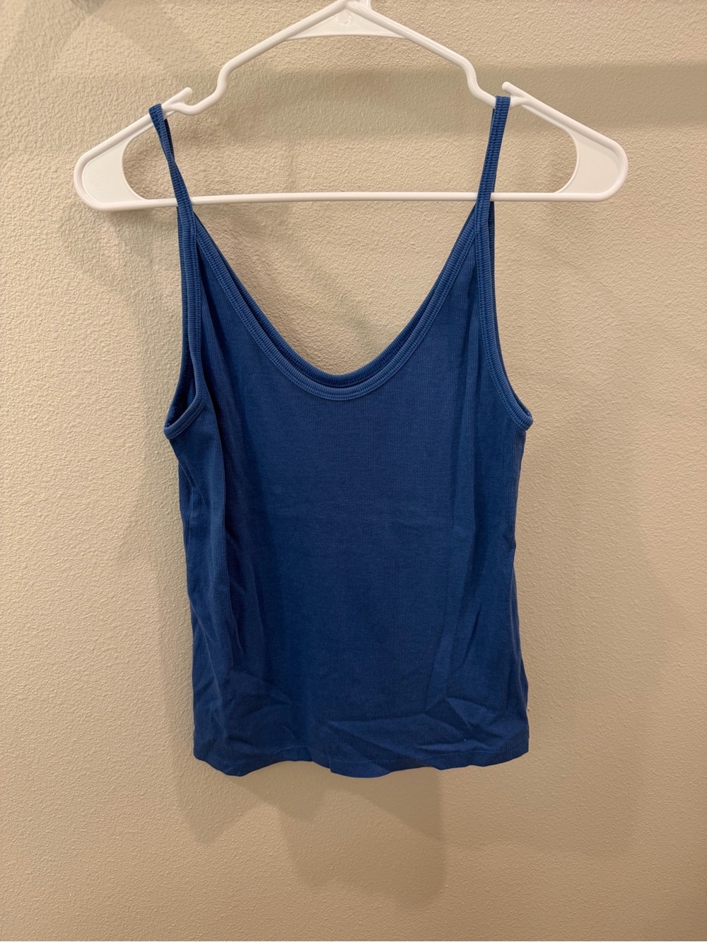 Universal Thread Deep Blue Ribbed Scoop Neck Camisole